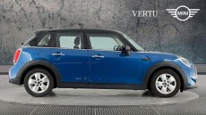 MINI Hatchback 1.5 Cooper Classic 5dr Petrol Hatchback